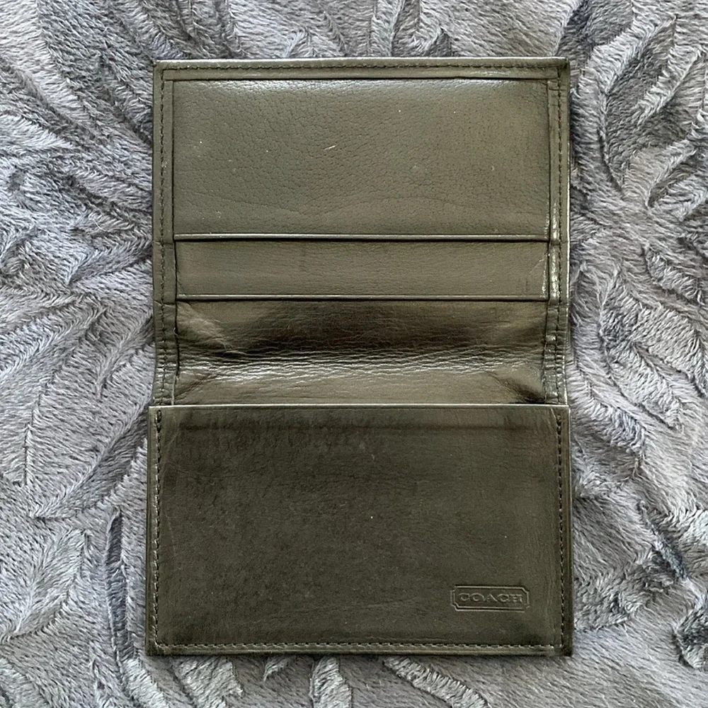 Gently Used Men’s Coach Wallet